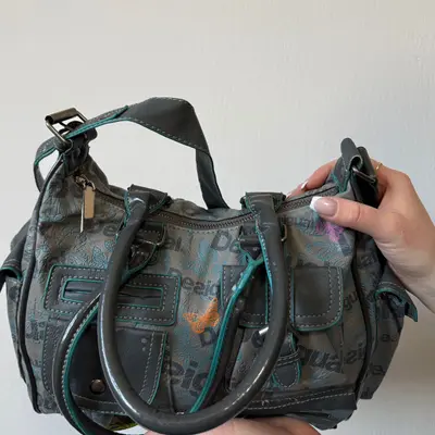 🦋 Desigual “Mariposa” Bowling Bag